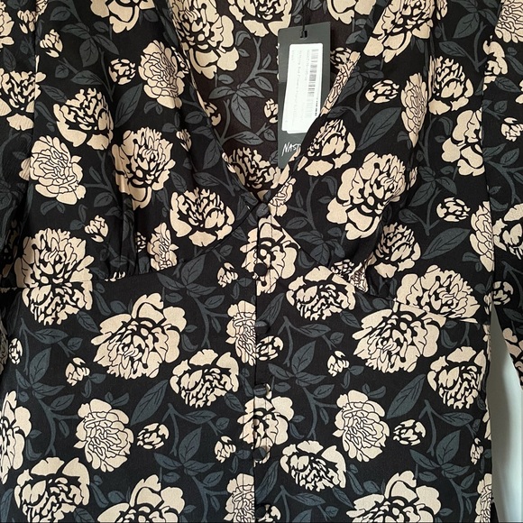 Nasty Gal Floral Print Long Sleeve Blouse - Picture 3 of 3